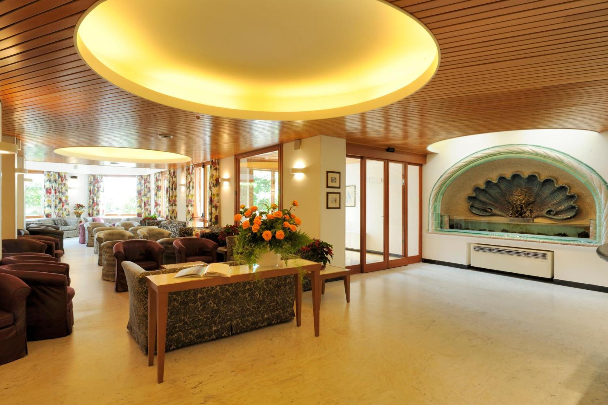 Hotel Majestic By Lvg Hotel Collection Alassio Exterior photo